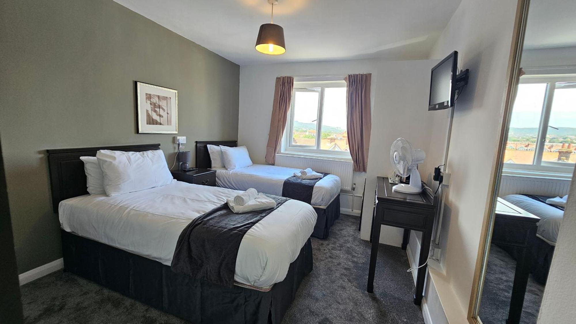 The Strand Hotel Eastbourne Dış mekan fotoğraf