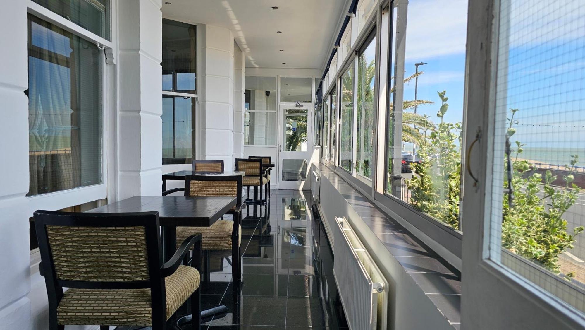 The Strand Hotel Eastbourne Dış mekan fotoğraf