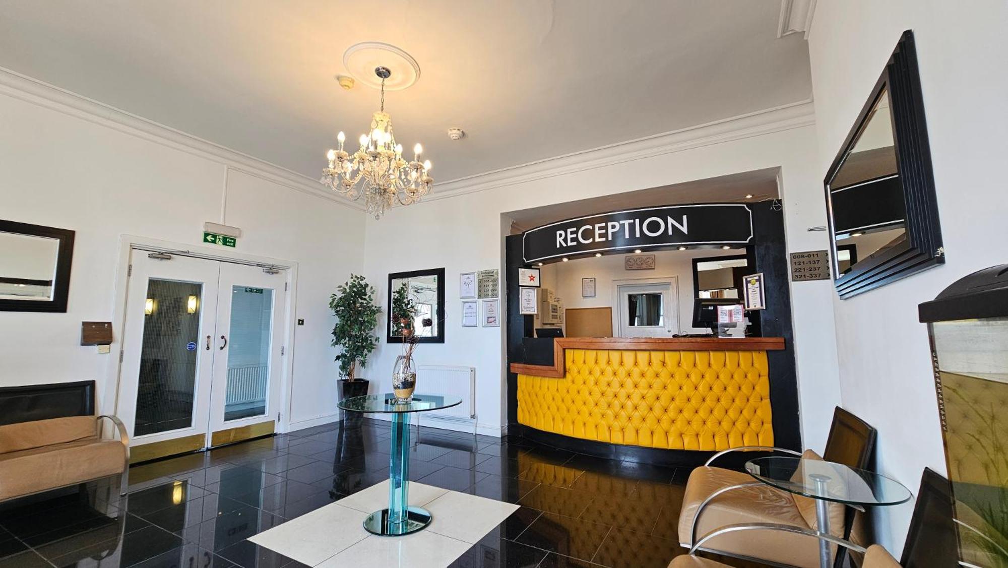 The Strand Hotel Eastbourne Dış mekan fotoğraf