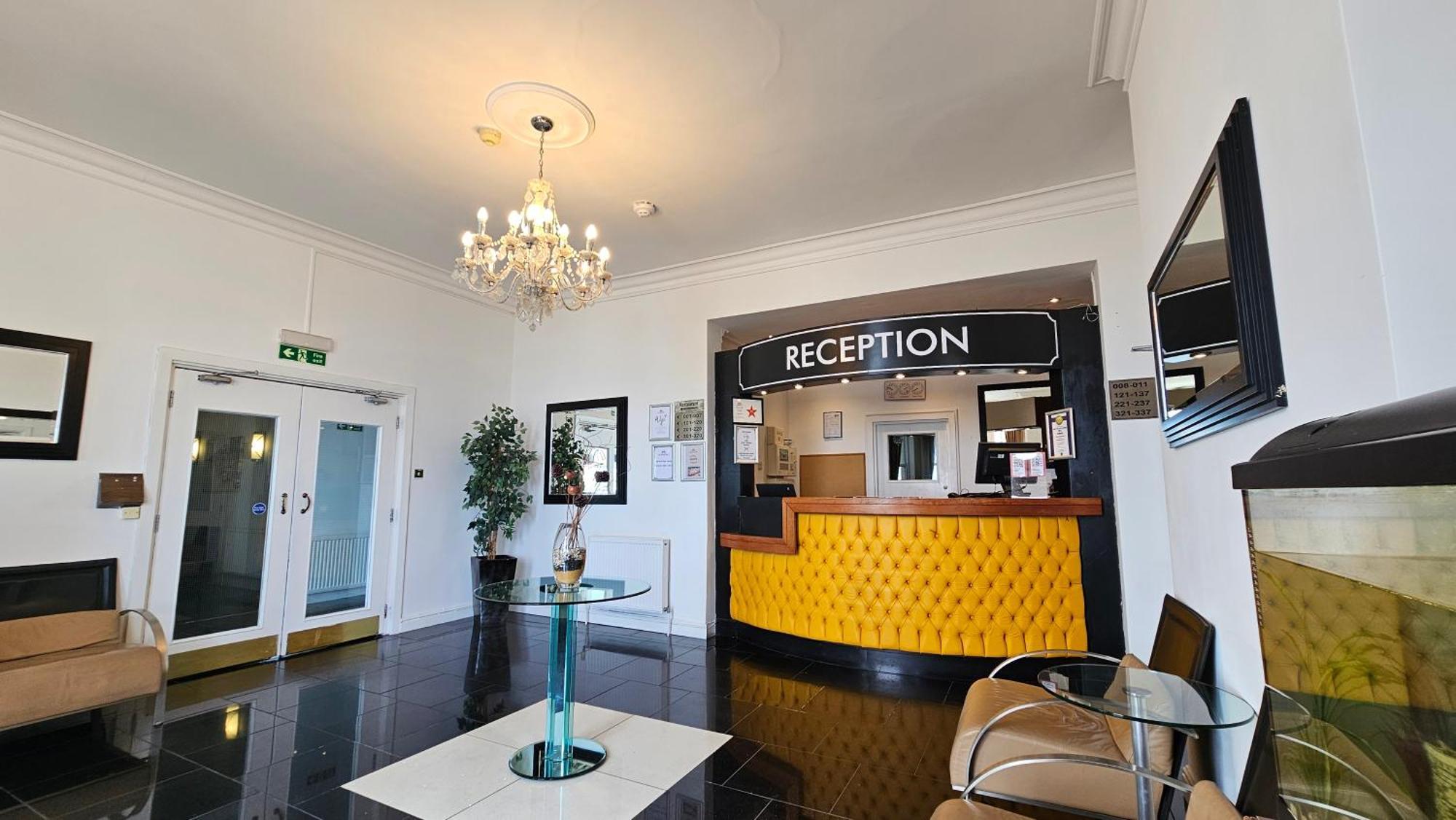 The Strand Hotel Eastbourne Dış mekan fotoğraf