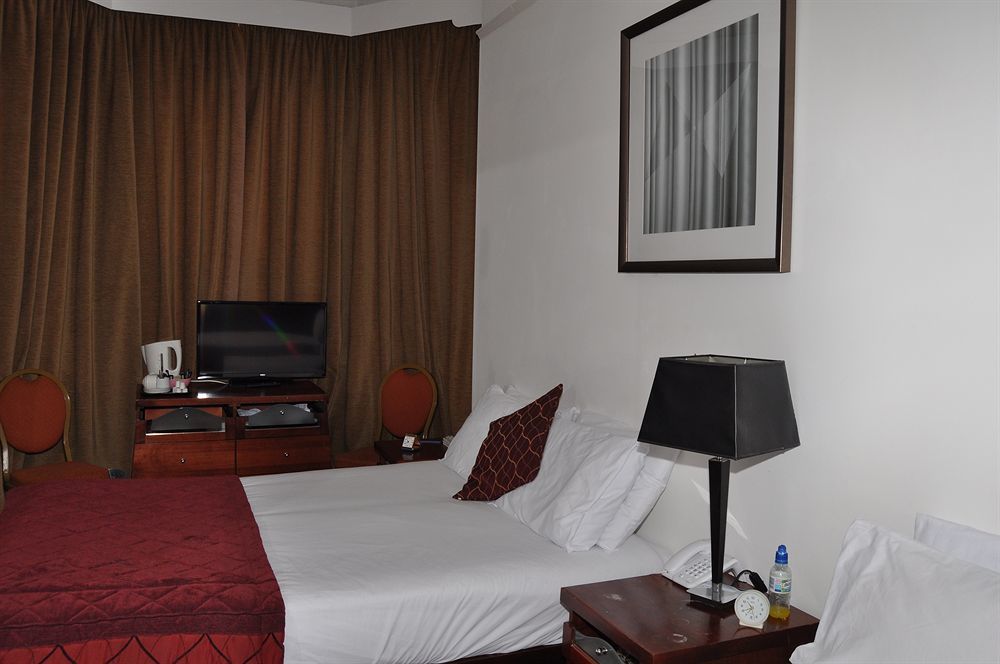 The Strand Hotel Eastbourne Dış mekan fotoğraf